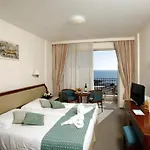 Aquamare & Hotel 4*