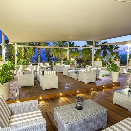 מלון Aquamare & Geroskipou