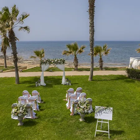 Otel Aquamare & 4*