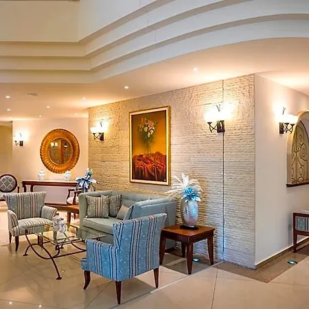 Hotell Aquamare & 4*
