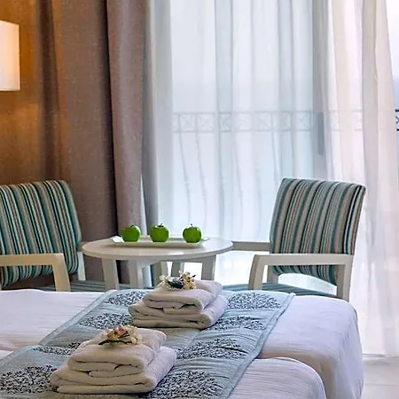 Aquamare & Hotell 4*