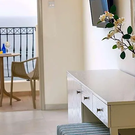 Aquamare & Hotell 4*