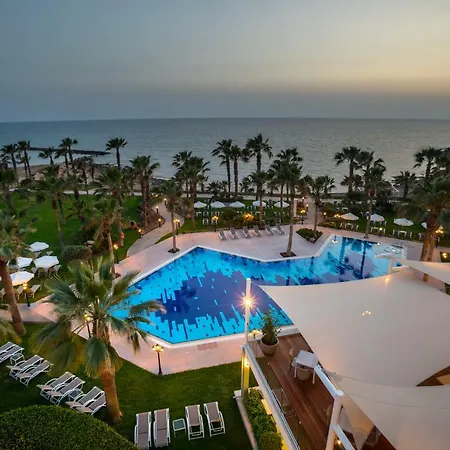 Aquamare & Otel Geroskipou