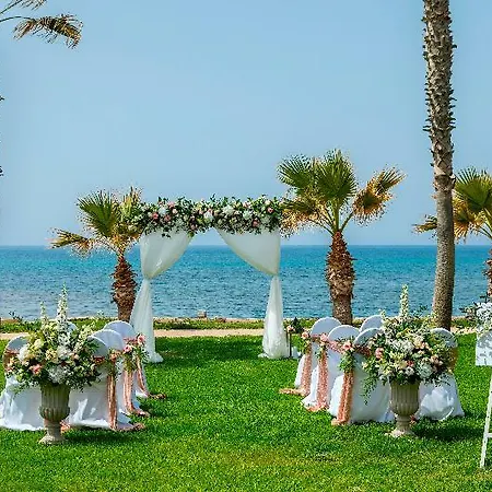 Aquamare & Отель 4*