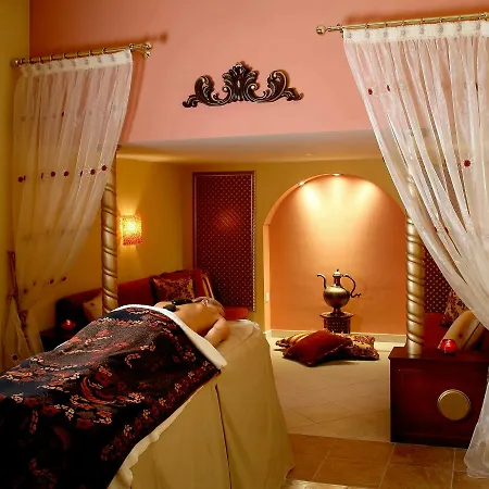 Otel Aquamare & 4*