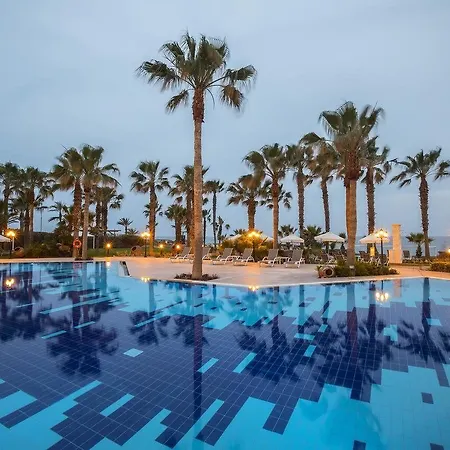Отель Aquamare & 4*
