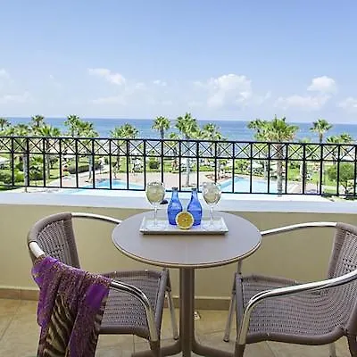 Aquamare & Otel Geroskipou