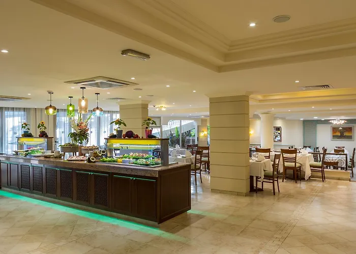 Aquamare & 4* Geroskipou