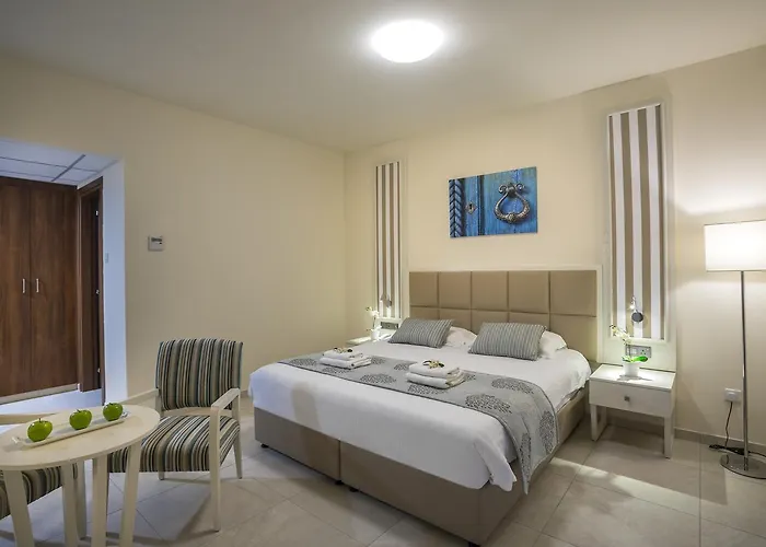 Aquamare & Hotel Geroskipou